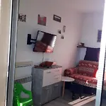 Accueillant A 32 M² Avec Balcon Διαμέρισμα Mandelieu