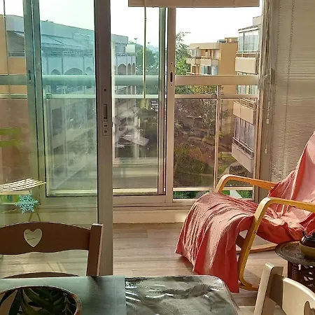 Διαμέρισμα Accueillant A 32 M² Avec Balcon Mandelieu