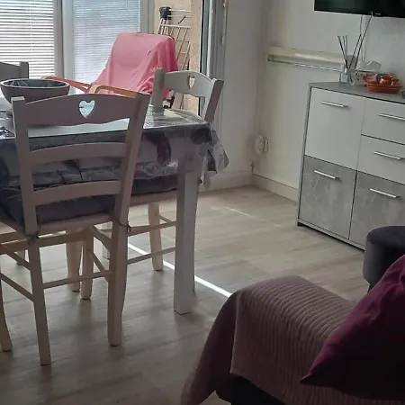 Accueillant A 32 M² Avec Balcon Апартаменты Мандельё-ла-Напуль
